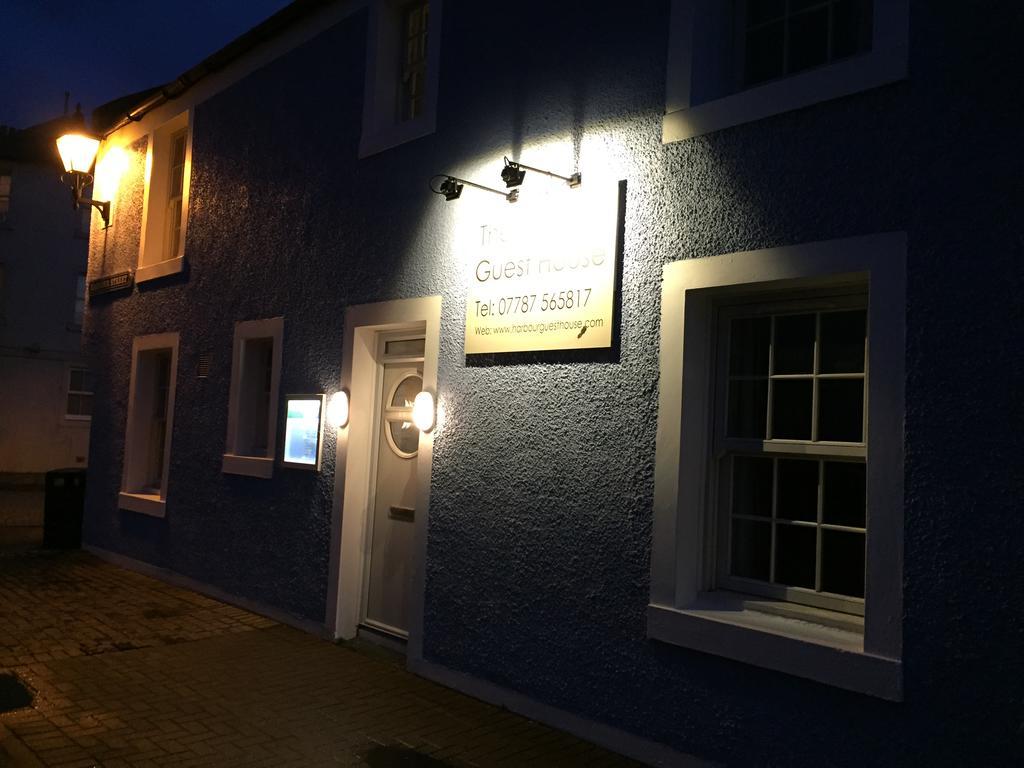 The Harbour Guest House Irvine  Eksteriør billede